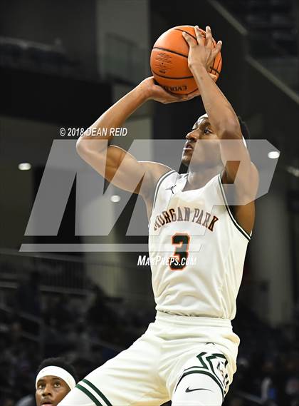 Thumbnail 3 in Morgan Park vs. Vashon (Chicago Elite Classic) photogallery.