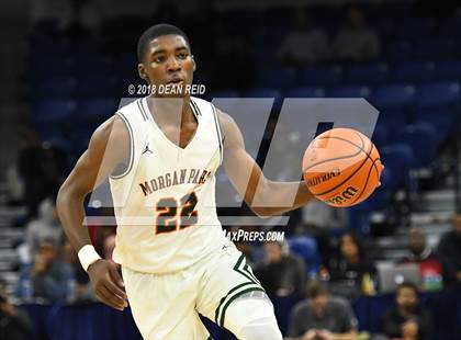 Thumbnail 2 in Morgan Park vs. Vashon (Chicago Elite Classic) photogallery.