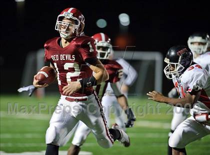 Thumbnail 2 in Bradford vs. Bay View (WIAA Div. 1, Rd. 1) photogallery.
