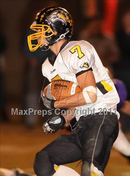 Thumbnail 3 in Northwest Christian vs. Arizona Lutheran Academy (AIA 2A State Playoffs) photogallery.