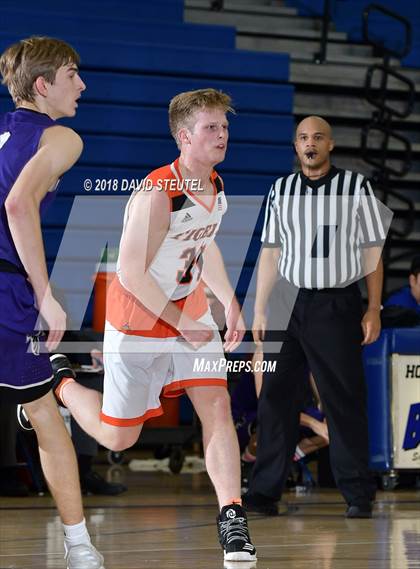 Thumbnail 1 in College Park vs. Roseville (Les Curry Invitational) photogallery.
