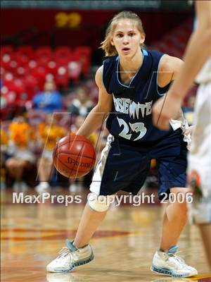 Thumbnail 2 in Yosemite vs. Bishop Amat (CIF SoCal D3 Final) photogallery.