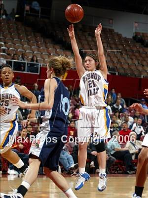 Thumbnail 1 in Yosemite vs. Bishop Amat (CIF SoCal D3 Final) photogallery.