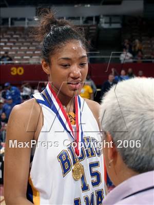 Thumbnail 1 in Yosemite vs. Bishop Amat (CIF SoCal D3 Final) photogallery.