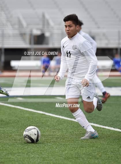 Thumbnail 1 in Victoria East vs Tivy (New Braunfels Tournament) photogallery.