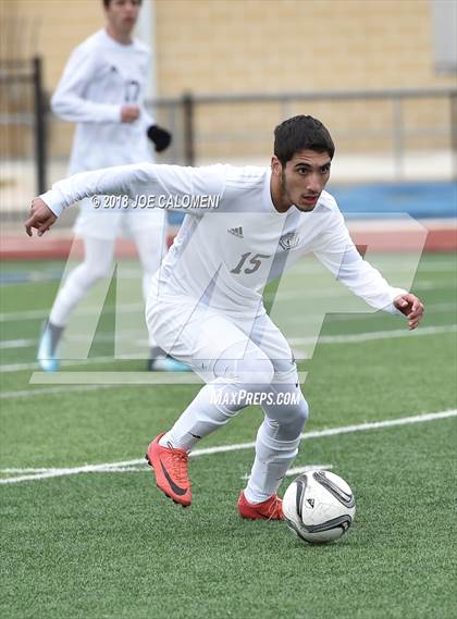 Thumbnail 3 in Victoria East vs Tivy (New Braunfels Tournament) photogallery.