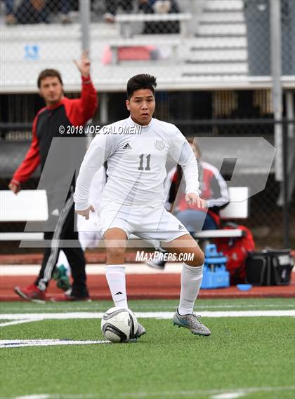Thumbnail 1 in Victoria East vs Tivy (New Braunfels Tournament) photogallery.