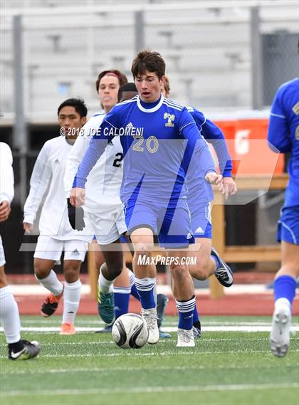 Thumbnail 3 in Victoria East vs Tivy (New Braunfels Tournament) photogallery.