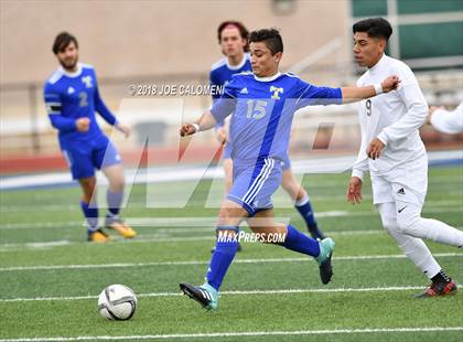Thumbnail 3 in Victoria East vs Tivy (New Braunfels Tournament) photogallery.