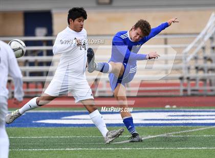 Thumbnail 1 in Victoria East vs Tivy (New Braunfels Tournament) photogallery.