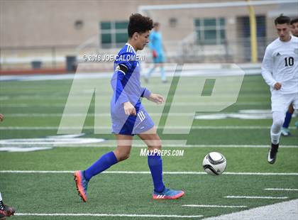 Thumbnail 3 in Victoria East vs Tivy (New Braunfels Tournament) photogallery.