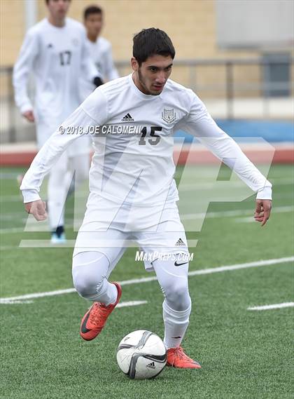 Thumbnail 3 in Victoria East vs Tivy (New Braunfels Tournament) photogallery.