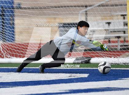 Thumbnail 2 in Victoria East vs Tivy (New Braunfels Tournament) photogallery.