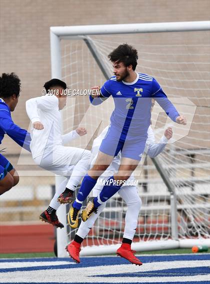 Thumbnail 2 in Victoria East vs Tivy (New Braunfels Tournament) photogallery.