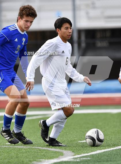 Thumbnail 3 in Victoria East vs Tivy (New Braunfels Tournament) photogallery.