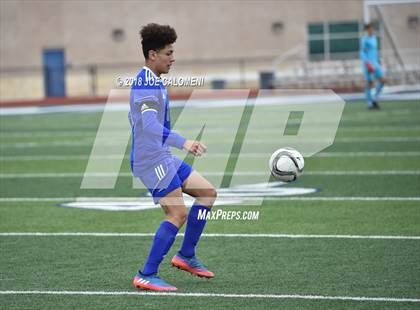Thumbnail 2 in Victoria East vs Tivy (New Braunfels Tournament) photogallery.