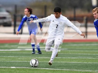 Thumbnail 1 in Victoria East vs Tivy (New Braunfels Tournament) photogallery.