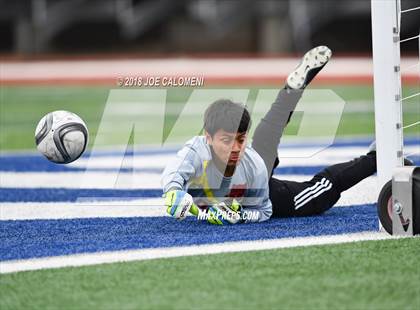 Thumbnail 1 in Victoria East vs Tivy (New Braunfels Tournament) photogallery.