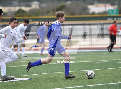 Thumbnail 3 in Victoria East vs Tivy (New Braunfels Tournament) photogallery.