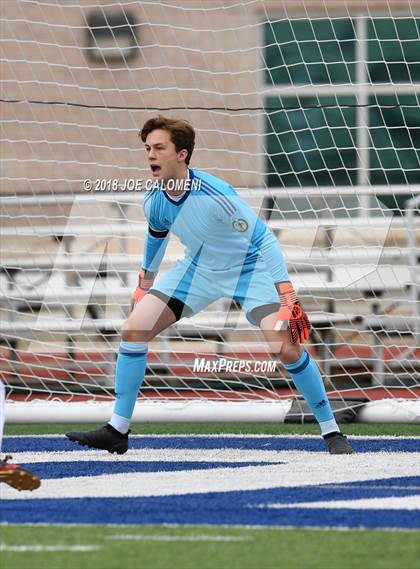 Thumbnail 1 in Victoria East vs Tivy (New Braunfels Tournament) photogallery.