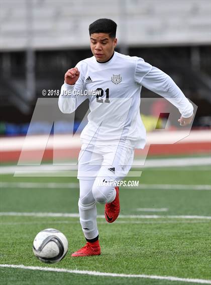 Thumbnail 1 in Victoria East vs Tivy (New Braunfels Tournament) photogallery.