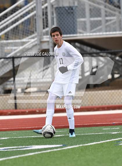 Thumbnail 1 in Victoria East vs Tivy (New Braunfels Tournament) photogallery.