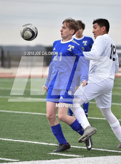 Thumbnail 2 in Victoria East vs Tivy (New Braunfels Tournament) photogallery.