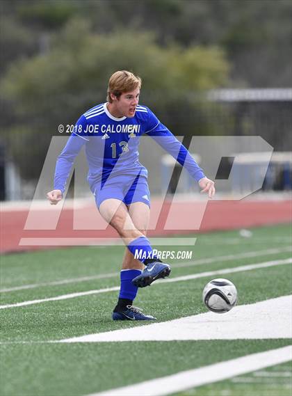 Thumbnail 2 in Victoria East vs Tivy (New Braunfels Tournament) photogallery.