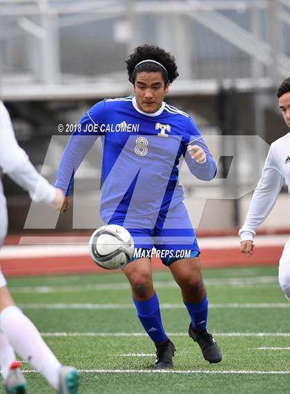 Thumbnail 1 in Victoria East vs Tivy (New Braunfels Tournament) photogallery.