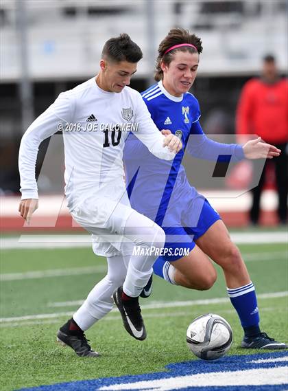 Thumbnail 3 in Victoria East vs Tivy (New Braunfels Tournament) photogallery.