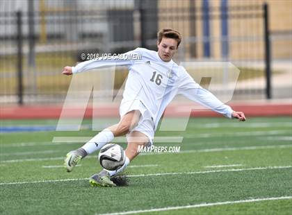 Thumbnail 2 in Victoria East vs Tivy (New Braunfels Tournament) photogallery.