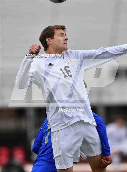 Thumbnail 3 in Victoria East vs Tivy (New Braunfels Tournament) photogallery.