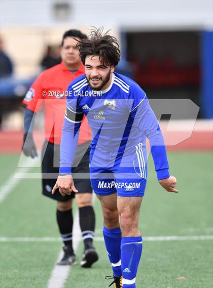 Thumbnail 1 in Victoria East vs Tivy (New Braunfels Tournament) photogallery.