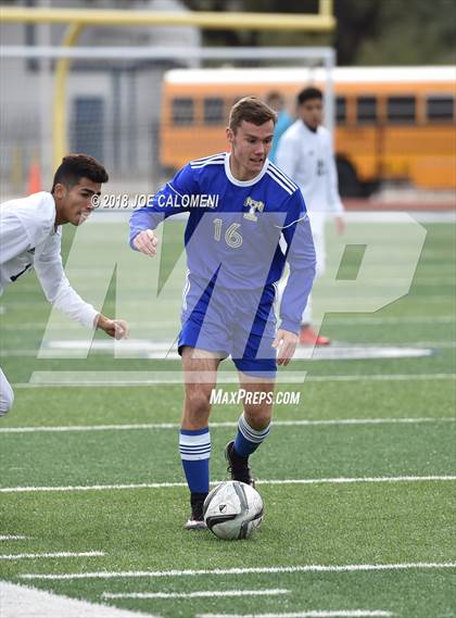 Thumbnail 2 in Victoria East vs Tivy (New Braunfels Tournament) photogallery.
