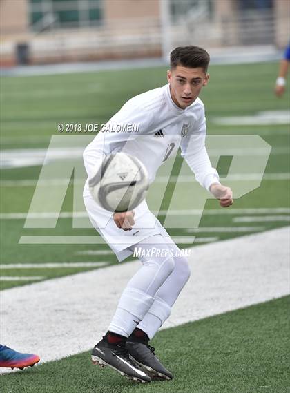 Thumbnail 1 in Victoria East vs Tivy (New Braunfels Tournament) photogallery.