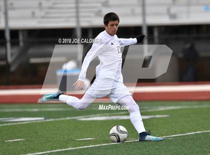 Thumbnail 2 in Victoria East vs Tivy (New Braunfels Tournament) photogallery.
