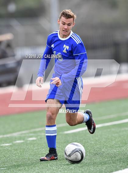 Thumbnail 2 in Victoria East vs Tivy (New Braunfels Tournament) photogallery.