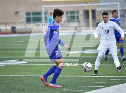 Thumbnail 1 in Victoria East vs Tivy (New Braunfels Tournament) photogallery.