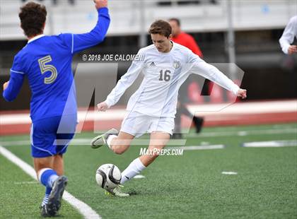 Thumbnail 2 in Victoria East vs Tivy (New Braunfels Tournament) photogallery.