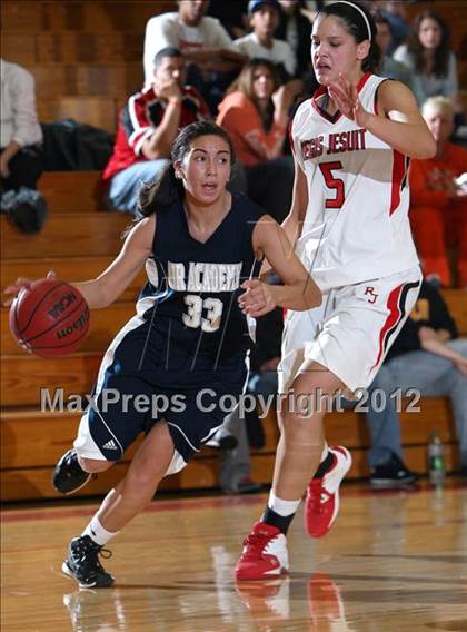 Thumbnail 3 in Regis Jesuit vs. Air Academy (Regis Hoop Classic) photogallery.
