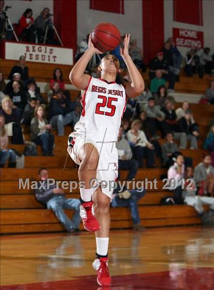 Thumbnail 1 in Regis Jesuit vs. Air Academy (Regis Hoop Classic) photogallery.