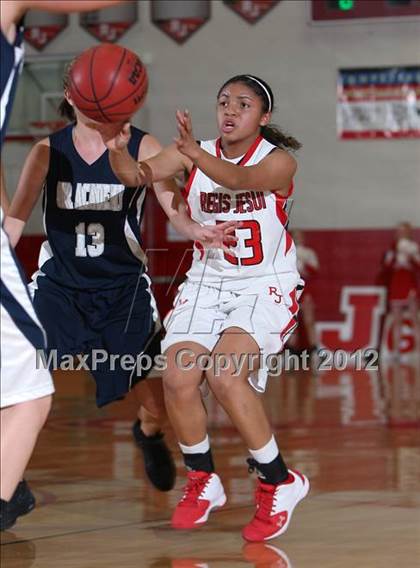 Thumbnail 1 in Regis Jesuit vs. Air Academy (Regis Hoop Classic) photogallery.