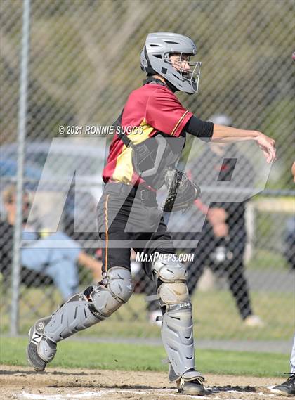 Thumbnail 1 in Rockville @ Windsor Locks photogallery.