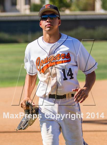 Thumbnail 3 in San Marcos @ Escondido photogallery.