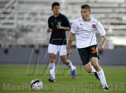 Thumbnail 2 in Castle View @ ThunderRidge (Senior Night) photogallery.