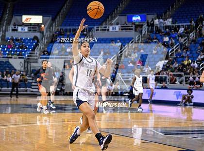Thumbnail 3 in Centennial vs. Douglas (NIAA State 5A Semifinal) photogallery.