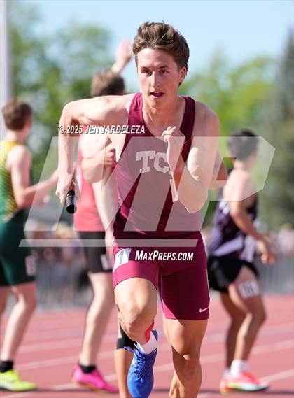 Thumbnail 3 in CHSAA Final 3A (4x800 Relay ) photogallery.