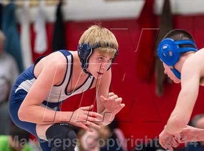 Thumbnail 3 in Washington-Lee vs West Springfield (Marshall) photogallery.