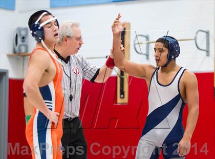 Thumbnail 3 in Washington-Lee vs West Springfield (Marshall) photogallery.