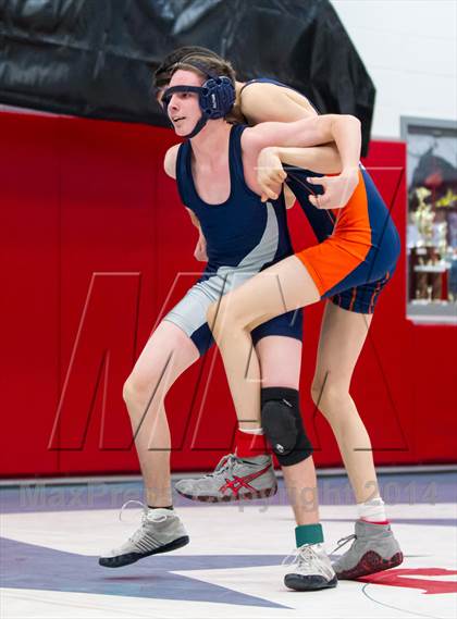 Thumbnail 2 in Washington-Lee vs West Springfield (Marshall) photogallery.